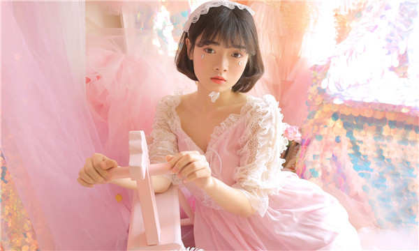 乾安供卵试管代怀生子多少钱？这一直是很多不孕不育家庭关注的话题。在中国，不孕不育的发生率越来越高，根据《中国不孕不育现状调研报告》显示，育龄夫妇的不孕不育率从20年前的3%增长至现在的12.5%-18.2%，患者人数高达6000万以上。在这样的背景下，许多家庭通过供卵试管来实现自己的生育梦想。那么，供卵试管代怀生子的费用到底是多少呢？
